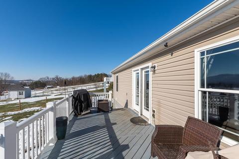 22 Upland Ct, Stuarts Draft, VA 24477 photo 11
