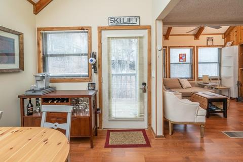 376 King St #80B, Basye, VA 22810 photo 7