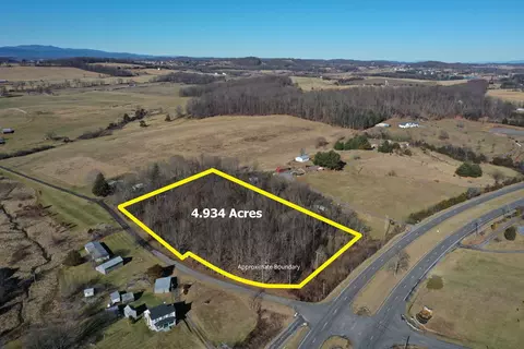 Pleasant Valley Rd, Raphine, VA 24472
