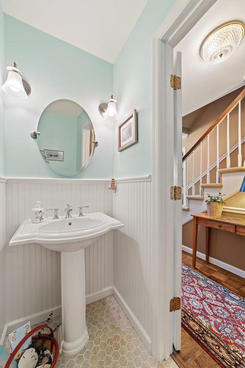 60 E Roman Ridge Rd, Mount Sidney, VA 24467 photo 11