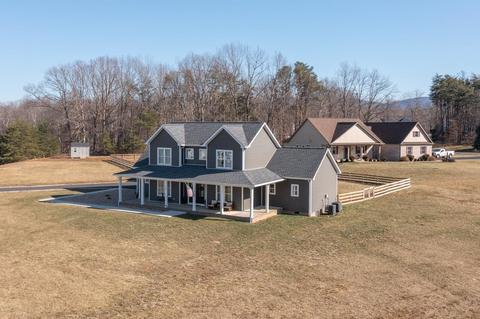 346 Hampton Dr, Stuarts Draft, VA 24477 photo 5