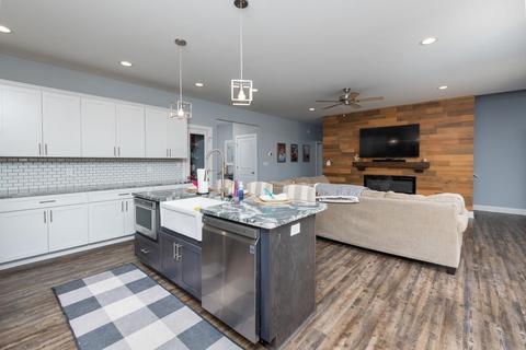 346 Hampton Dr, Stuarts Draft, VA 24477 photo 24