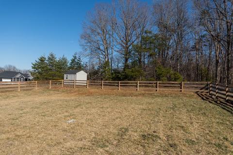 346 Hampton Dr, Stuarts Draft, VA 24477 photo 67