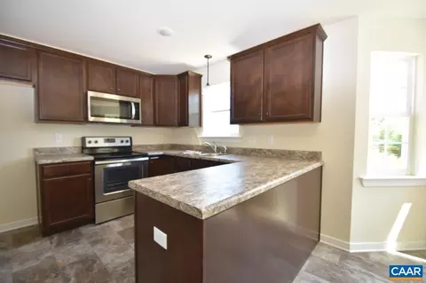 1785 Carys Creek Rd, Fork Union, VA 23055 photo 4
