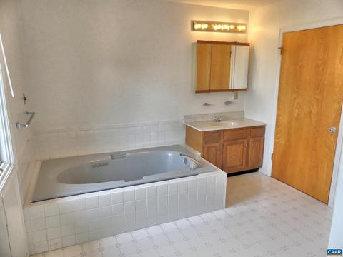 2 Marina Point, Palmyra, VA 22963 photo 20
