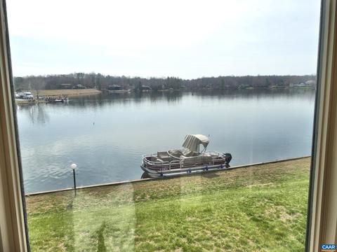 2 Marina Point, Palmyra, VA 22963 photo 5