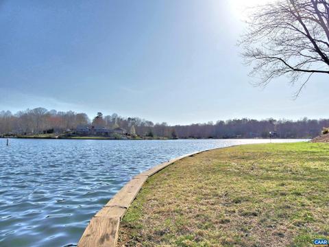 2 Marina Point, Palmyra, VA 22963 photo 6