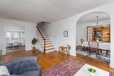 612 Pine Ave, Waynesboro, VA 22980 photo 9