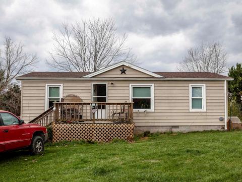 330 Painter Dr, Stanley, VA 22851 photo 1