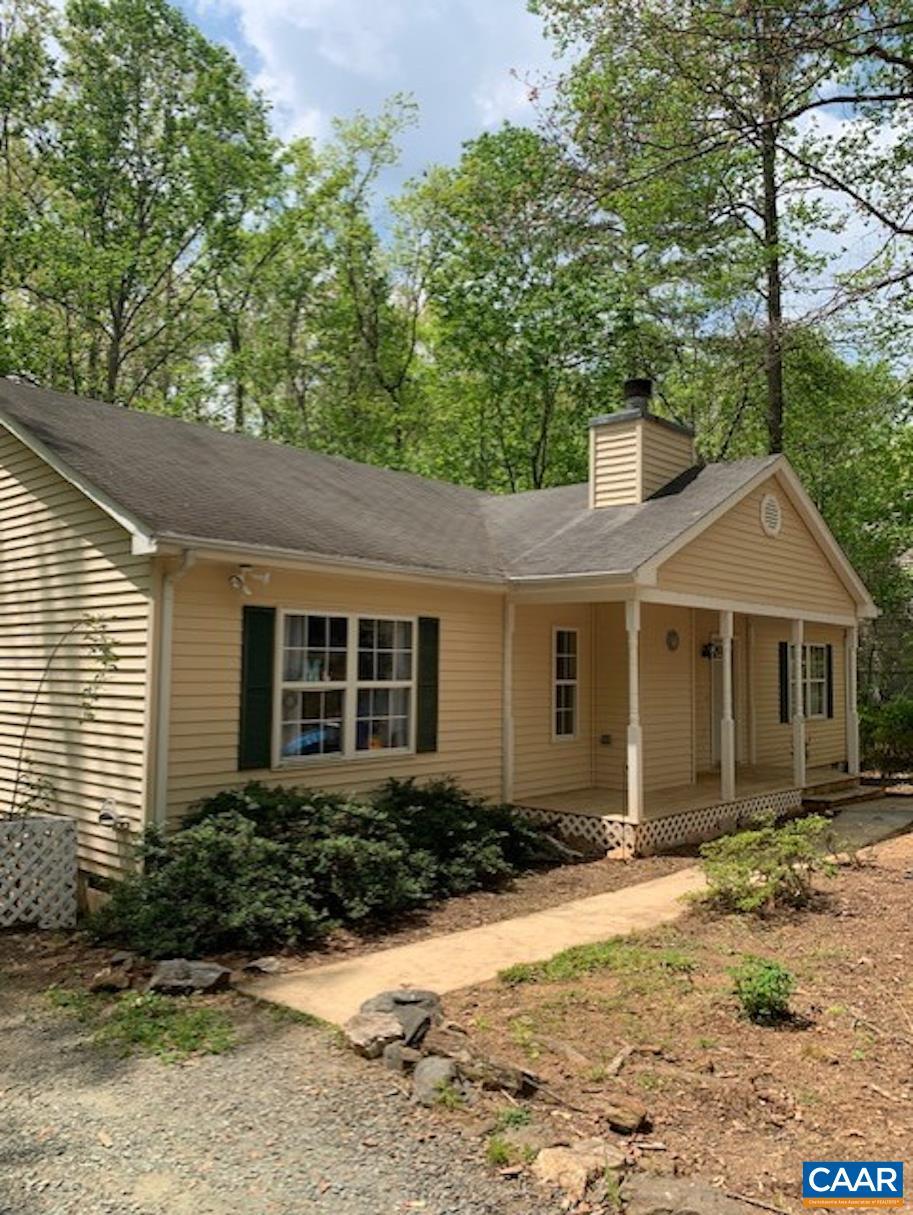 17 Pinehurst Rd, Palmyra, VA 22963 8 Photos MLS 628992 Movoto