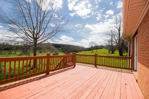 82 Todd Rd, Mount Sidney, VA 24467 photo 5