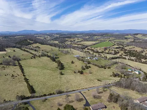 82 Todd Rd, Mount Sidney, VA 24467 photo 42