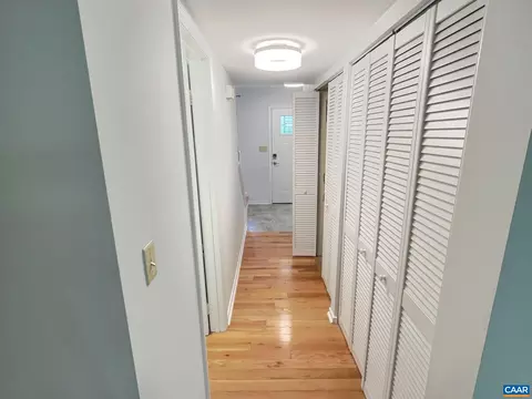 974 Sutton Ct, Charlottesville, VA 22901 photo 13