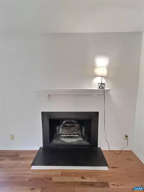 974 Sutton Ct, Charlottesville, VA 22901 photo 9