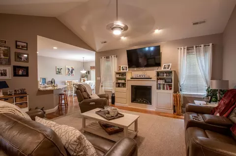 152 Waterfront Dr, Raphine, VA 24472 photo 15