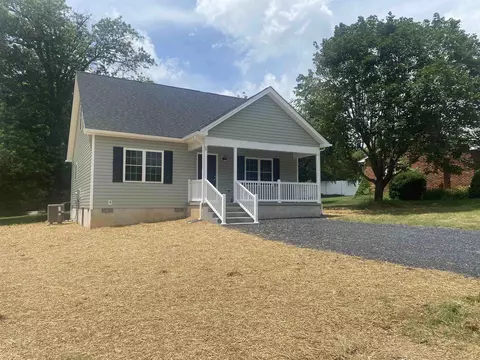 25 Stuart Ave, Stuarts Draft, VA 24477 photo 1