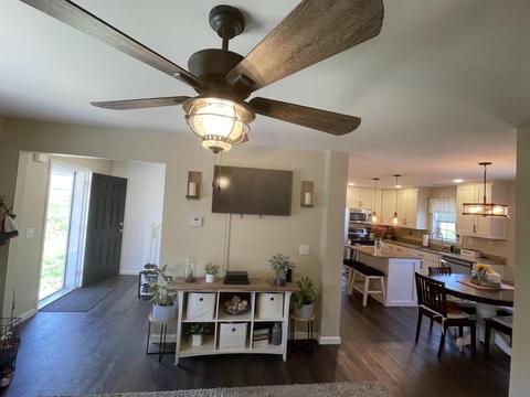 127 Lake Rd, Stuarts Draft, VA 24477 photo 9