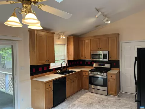 30 Haversack Rd, Palmyra, VA 22963 photo 9