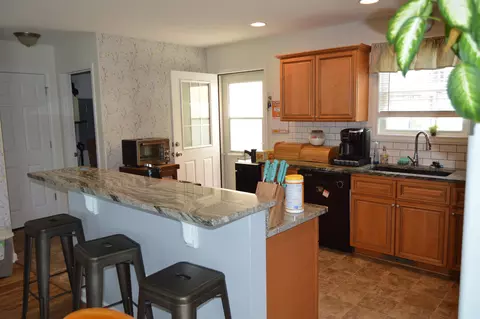 117 Lofty Cir, Stuarts Draft, VA 24477 photo 4