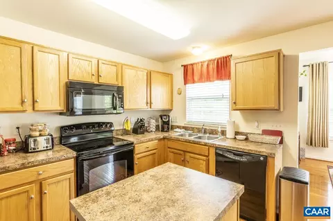 41 Robins Ct, Palmyra, VA 22963 photo 8