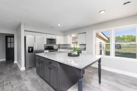 3124 Lyndhurst Rd, Stuarts Draft, VA 24477 photo 9