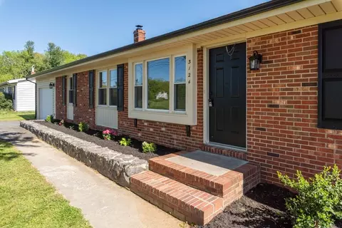 3124 Lyndhurst Rd, Stuarts Draft, VA 24477 photo 6