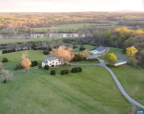 2395 James River Rd, Esmont, VA 22937