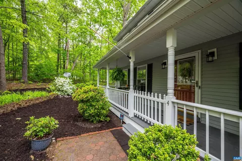 4 Ashcake Ter, Palmyra, VA 22963 photo 3