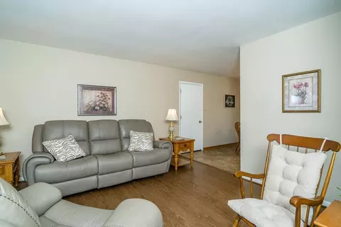 286 3rd St, Broadway, VA 22815 photo 5