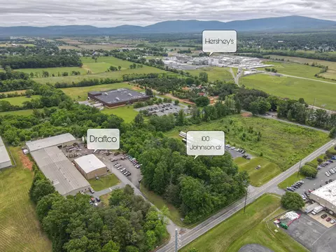 100 B Johnson Dr, Stuarts Draft, VA 24477 photo 21