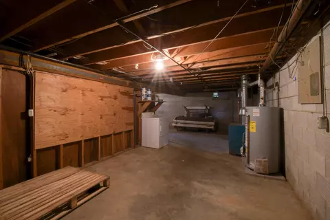 100 B Johnson Dr, Stuarts Draft, VA 24477 photo 15