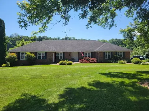 819 Battlefield Bluff Dr, New Market, VA 22844