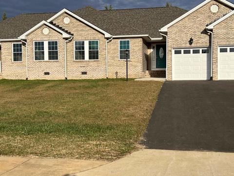 15 Meriwether Cir, Stuarts Draft, VA 24477 photo 1