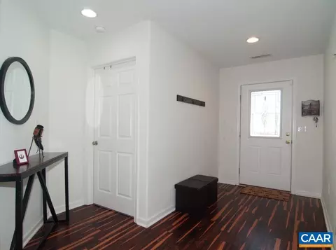 60 Upland Ct, Stuarts Draft, VA 24477 photo 4