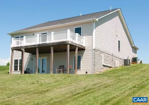 60 Upland Ct, Stuarts Draft, VA 24477 photo 44