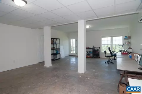 60 Upland Ct, Stuarts Draft, VA 24477 photo 36