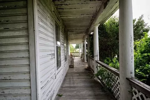 239 Stuart Ave, Stuarts Draft, VA 24477 photo 28