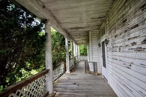 239 Stuart Ave, Stuarts Draft, VA 24477 photo 27