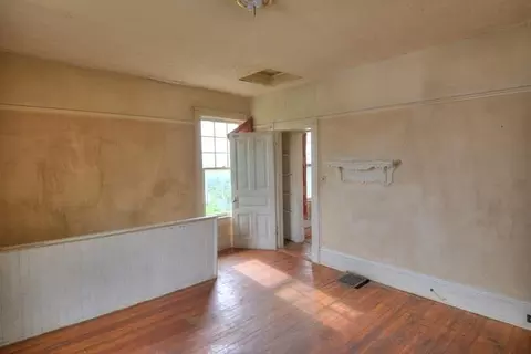 239 Stuart Ave, Stuarts Draft, VA 24477 photo 45