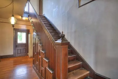 239 Stuart Ave, Stuarts Draft, VA 24477 photo 9