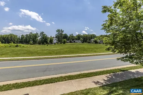 156 Villa Cir, Palmyra, VA 22963 photo 6