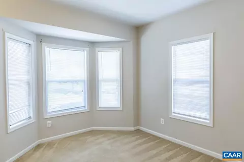 156 Villa Cir, Palmyra, VA 22963 photo 9