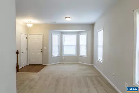 156 Villa Cir, Palmyra, VA 22963 photo 10
