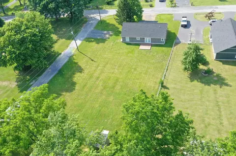 115 Guthrie Rd, Stuarts Draft, VA 24477 photo 6