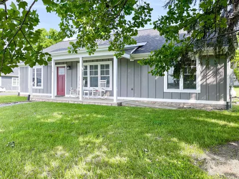 115 Guthrie Rd, Stuarts Draft, VA 24477 photo 3