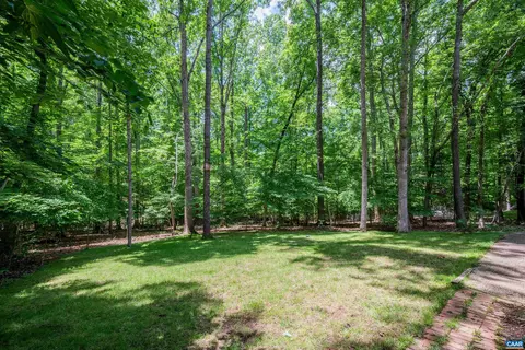 14 Axle Tree Rd, Palmyra, VA 22963 photo 7