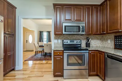1018 Pendleton Dr, Waynesboro, VA 22980 photo 10