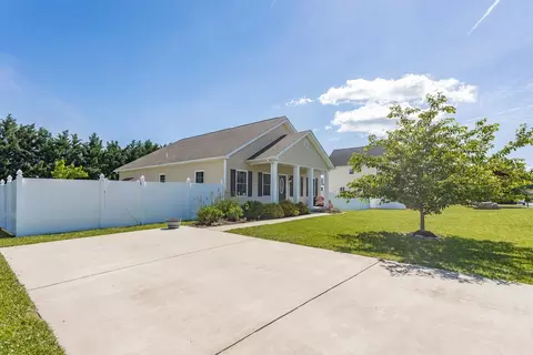 1018 Pendleton Dr, Waynesboro, VA 22980 photo 42