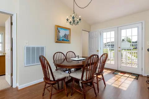 50 Danforth Dr, Weyers Cave, VA 24486 photo 6
