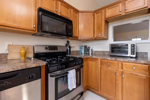 50 Danforth Dr, Weyers Cave, VA 24486 photo 4